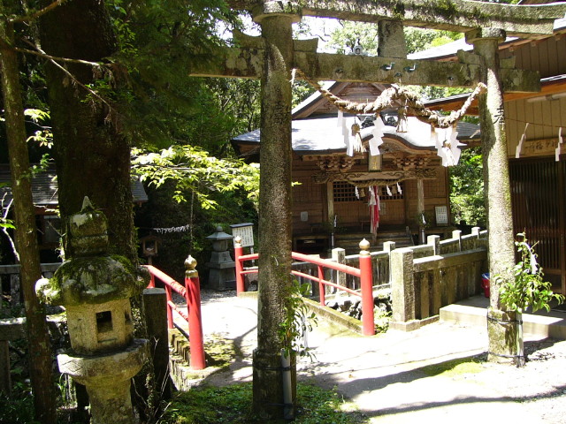 img0002.jpg